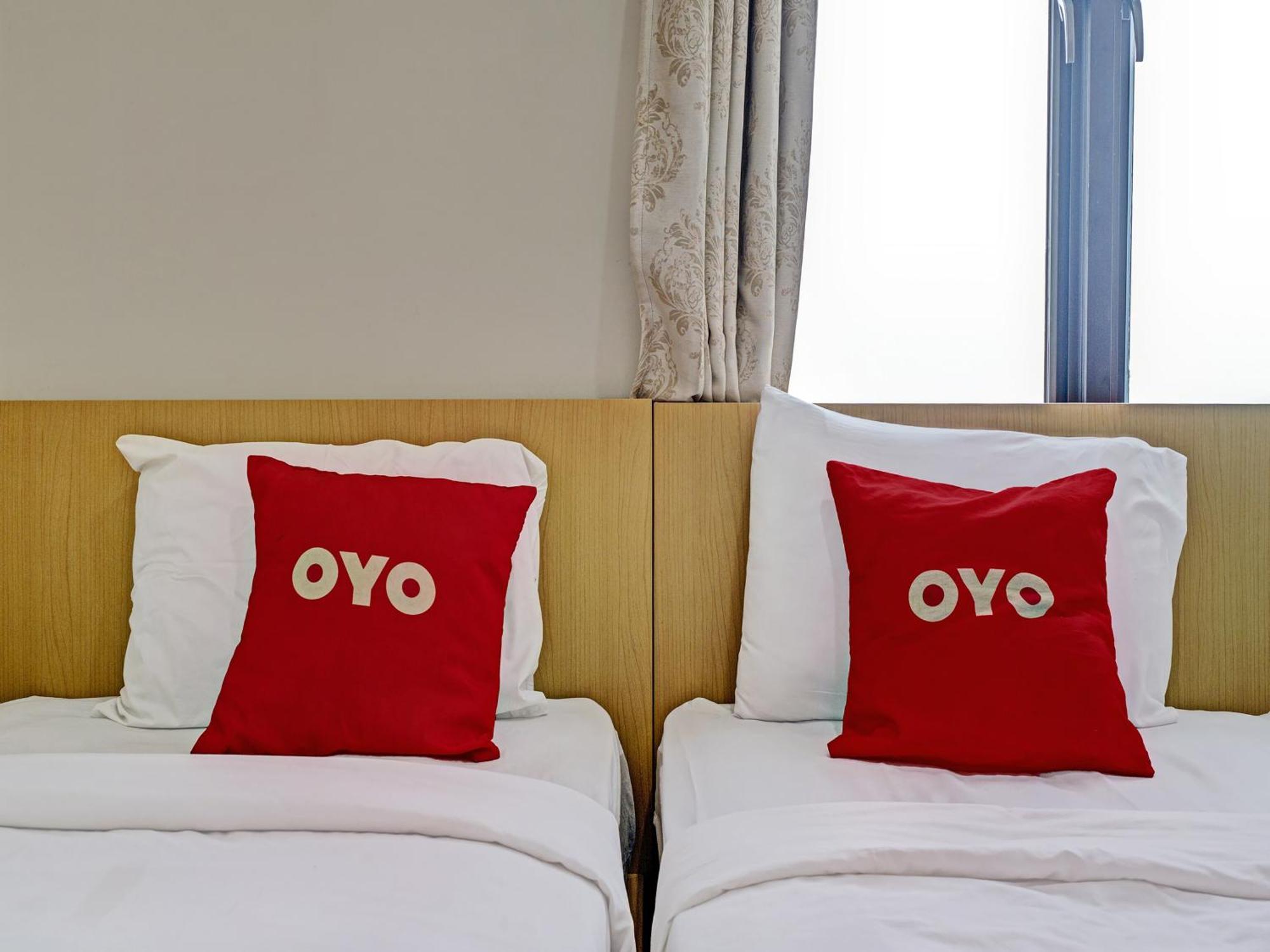 Oyo 92772 Losmen Diah Syariah Langsa Екстер'єр фото